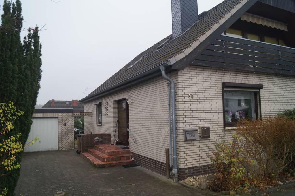 Gemuetliches Zimmer Zentral In Der Lueneburger Heide Шнефердинген Экстерьер фото